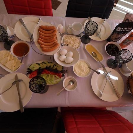 Flamenco Hotel Sisian Dış mekan fotoğraf